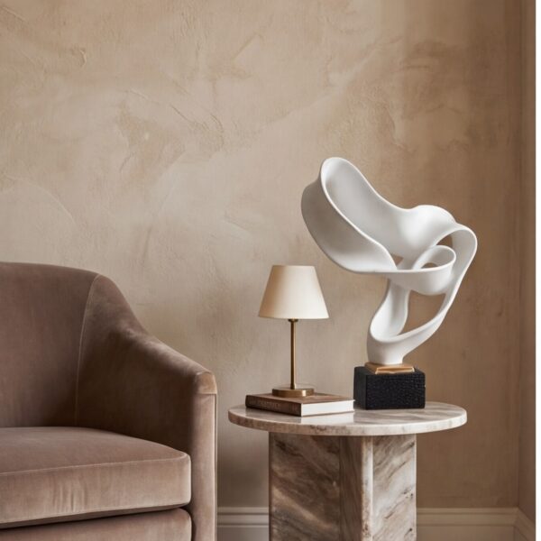 ARTMAX DECOR SCULPTURE ORNAMENT